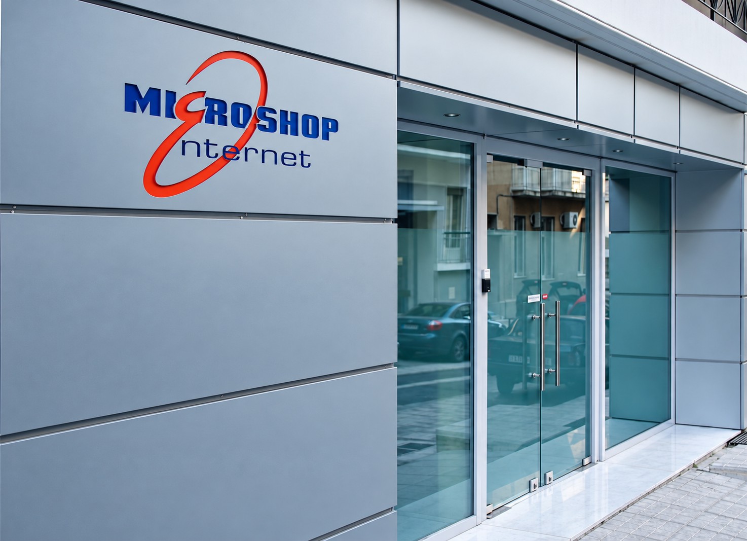 Πρόσοψη της Microshop – επεξεργασμένη πραγματική φωτογραφία